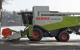 máy gặt đập liên hợp CLAAS Lexion 530